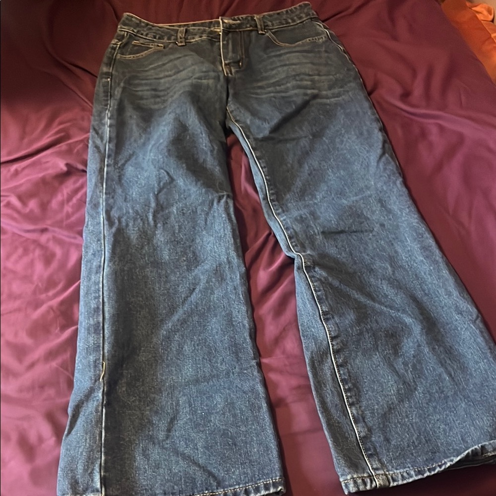 Wide-Leg Blue Jeans